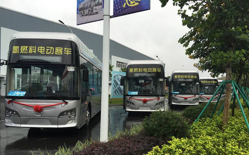 北汽福田、中石化、机场巴士、亿华通达成合作，北京机场将迎氢燃料电池汽车